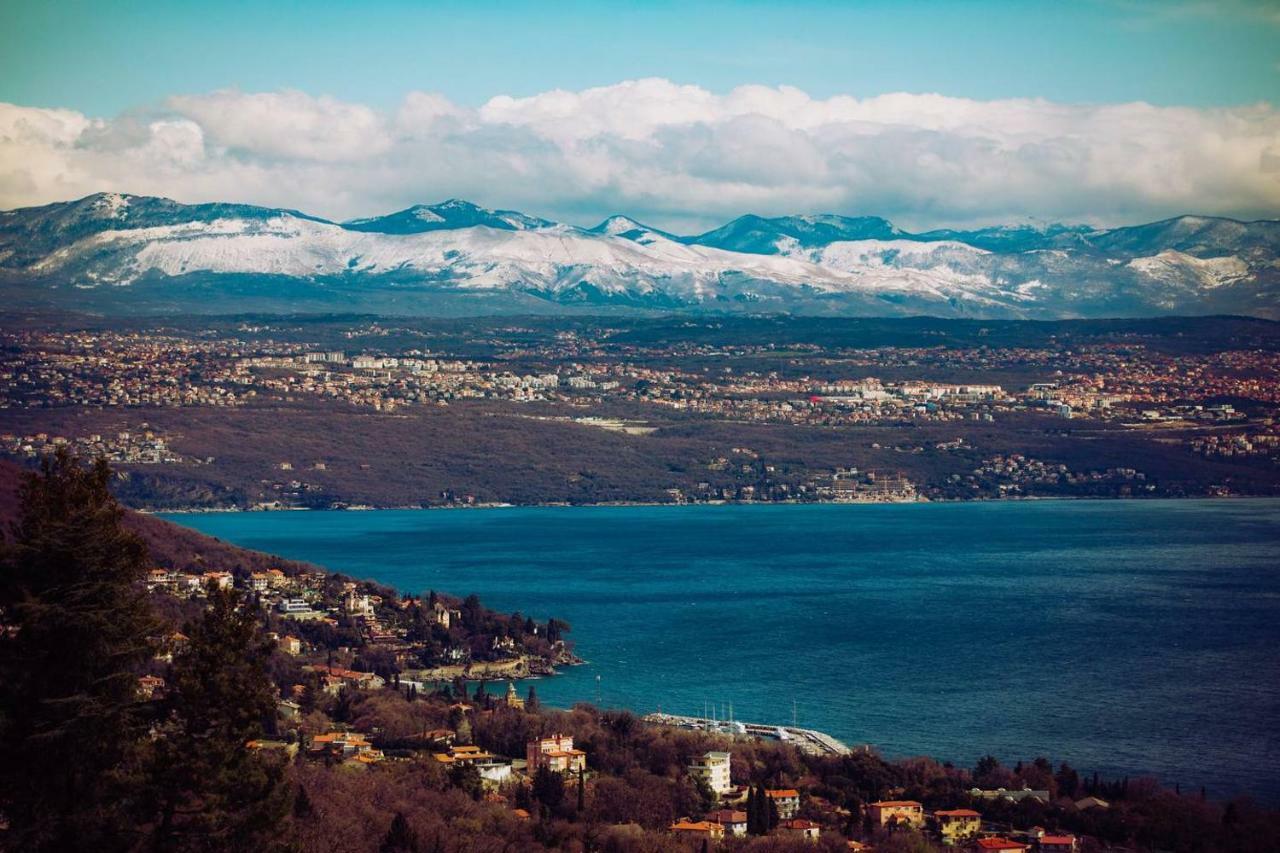 Cvita - Cozy With An Amazing View Apartament *