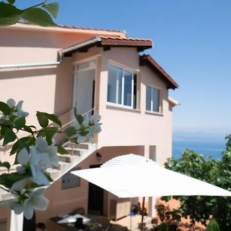 Cvita - Cozy Apartment With An Amazing View Lovran Exterior photo